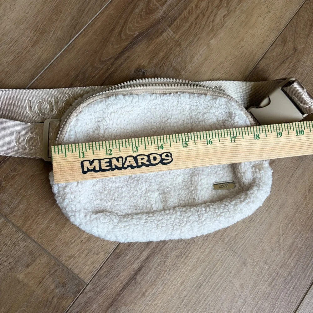 Lole belt bag